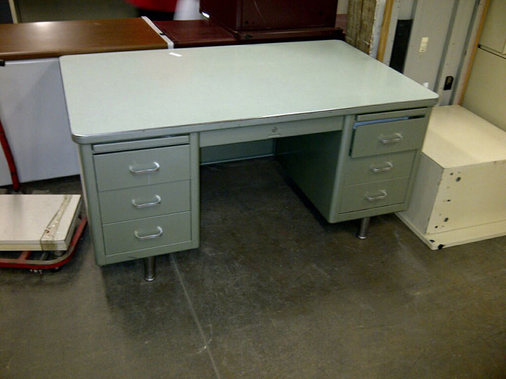 Steelcase Steelcase