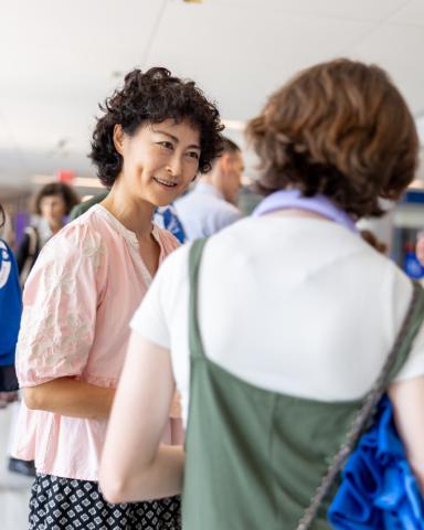 Students, led by K team leaders, gather to learn more about resources on campus, familiarize themselves with campus, find classrooms, study spots, and help get settled into new routines. 