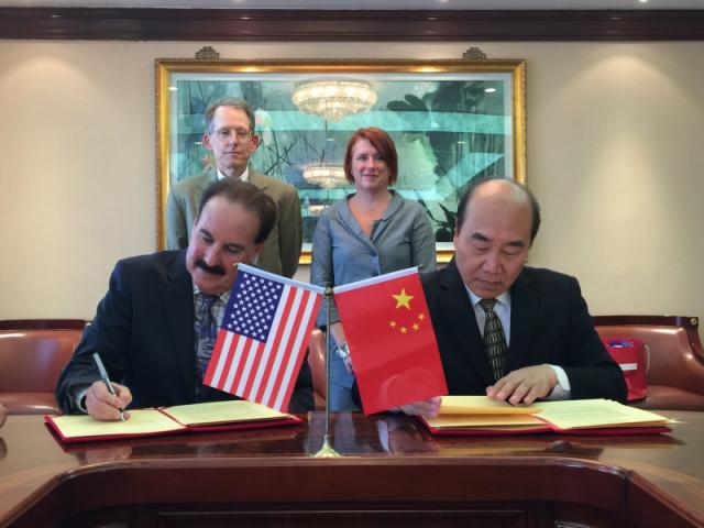 The signing ceremony for a partnership between A&S and SICFL.